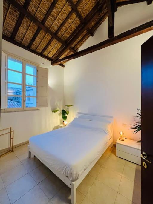 Castello Attic Sunset Terrace Lejlighed Cagliari Eksteriør billede